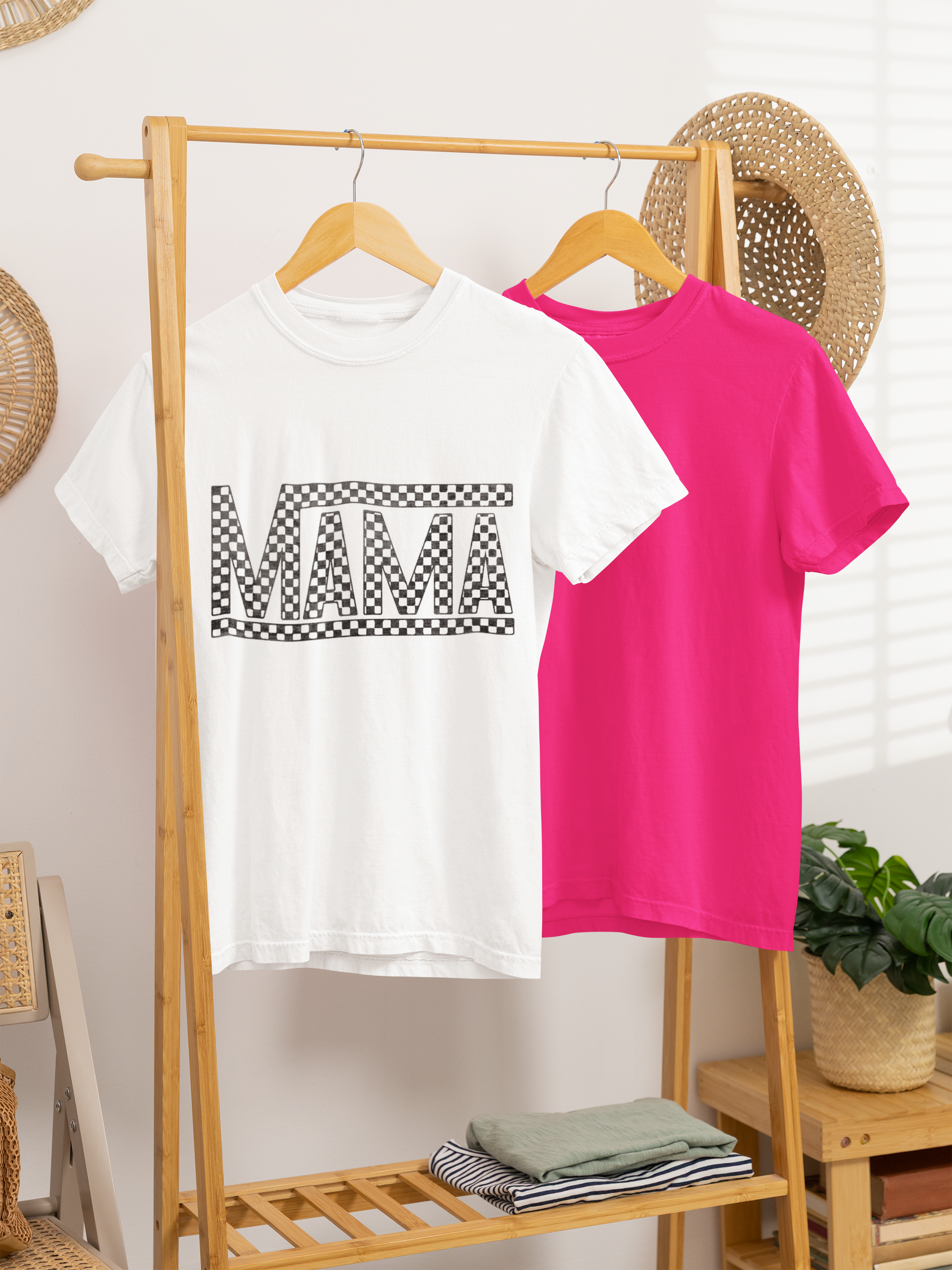 Black checkered "mama" tee